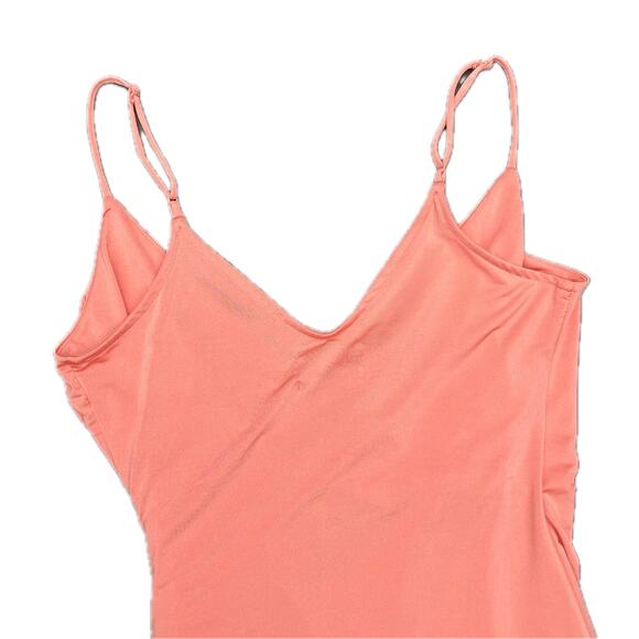 Pink wrap mini dress Urban Outfitters romantic glam night out - Picture 4 of 8